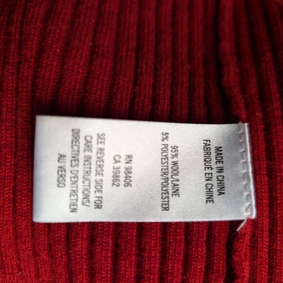 Theory red v neck  rib-knit cardigan size  M - Picture 4 of 8